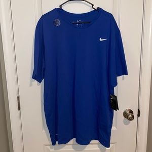 Men’s Nike Dri-fit cotton tee